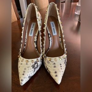Steve Madden shoes. Size 7.5